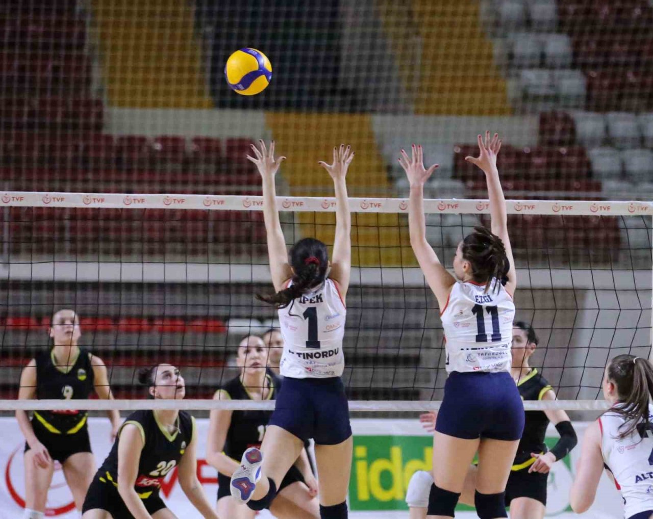 Sivas’ta TVF 2. Lig Kadınlar Çeyrek Final Etabı devam ediyor