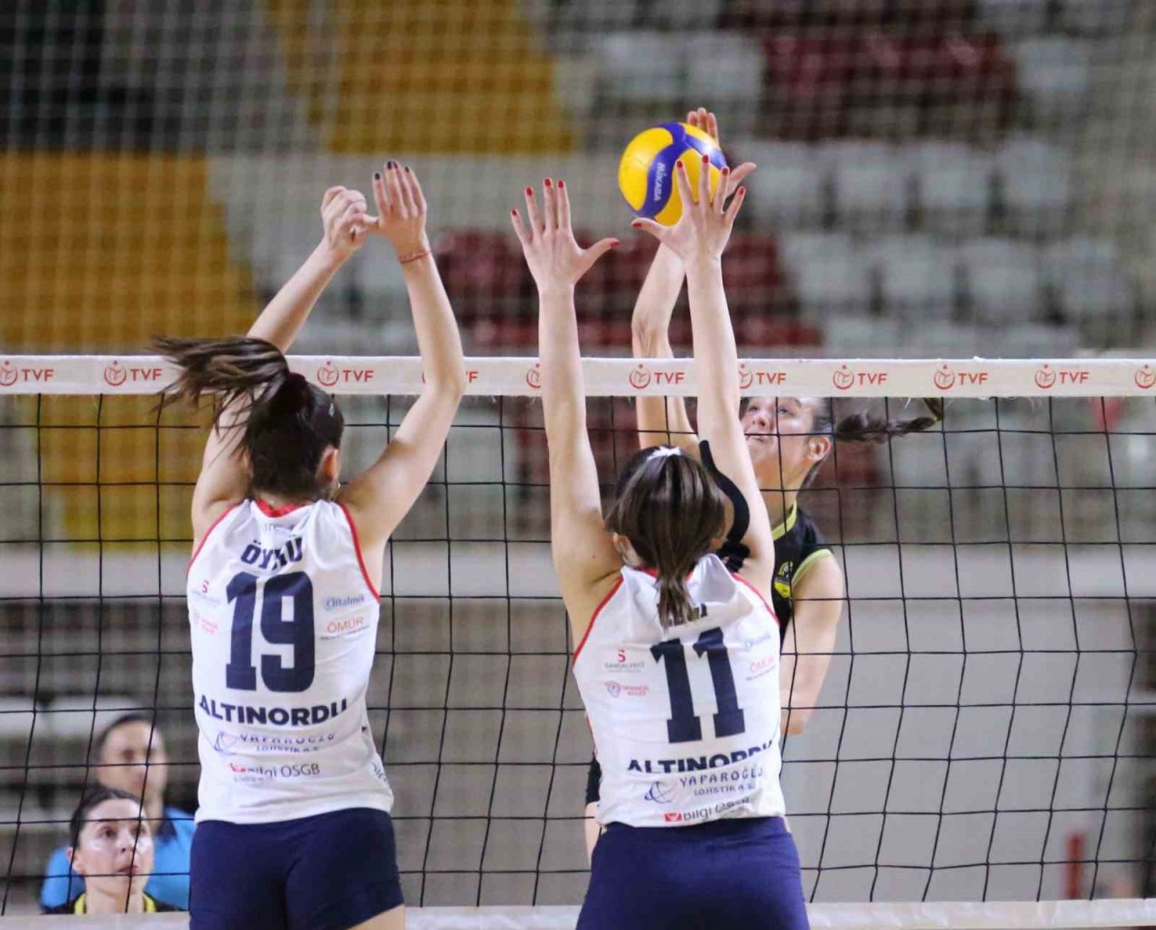 Sivas’ta TVF 2. Lig Kadınlar Çeyrek Final Etabı devam ediyor