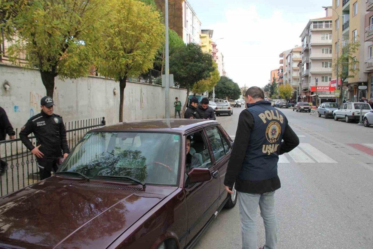 Uşak’ta bin 72 sürücüye para cezası kesildi