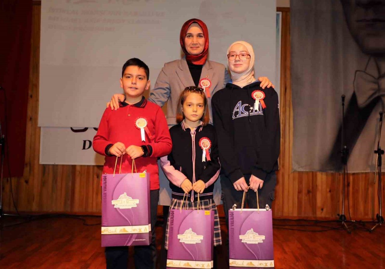 Afyonkarahisar’da İstiklal Marşı’nın kabulünün 102. yıl dönümü etkinliği