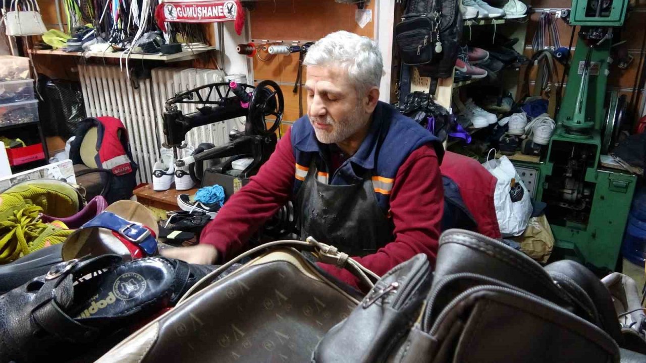 Maltepe’de gündüz vakti çanta hırsızlığı kameraya yansıdı