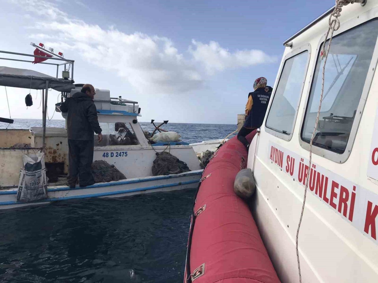 Didim’de balıkçı tekneleri denetlendi
