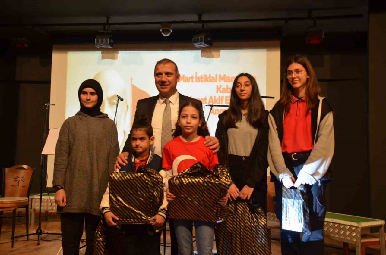 Didim’de İstiklal Marşı’nın kabul 102’nci yıl dönümü kutlandı