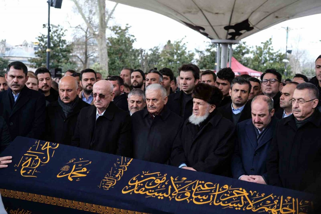 Bakan Varank’ın acı günü