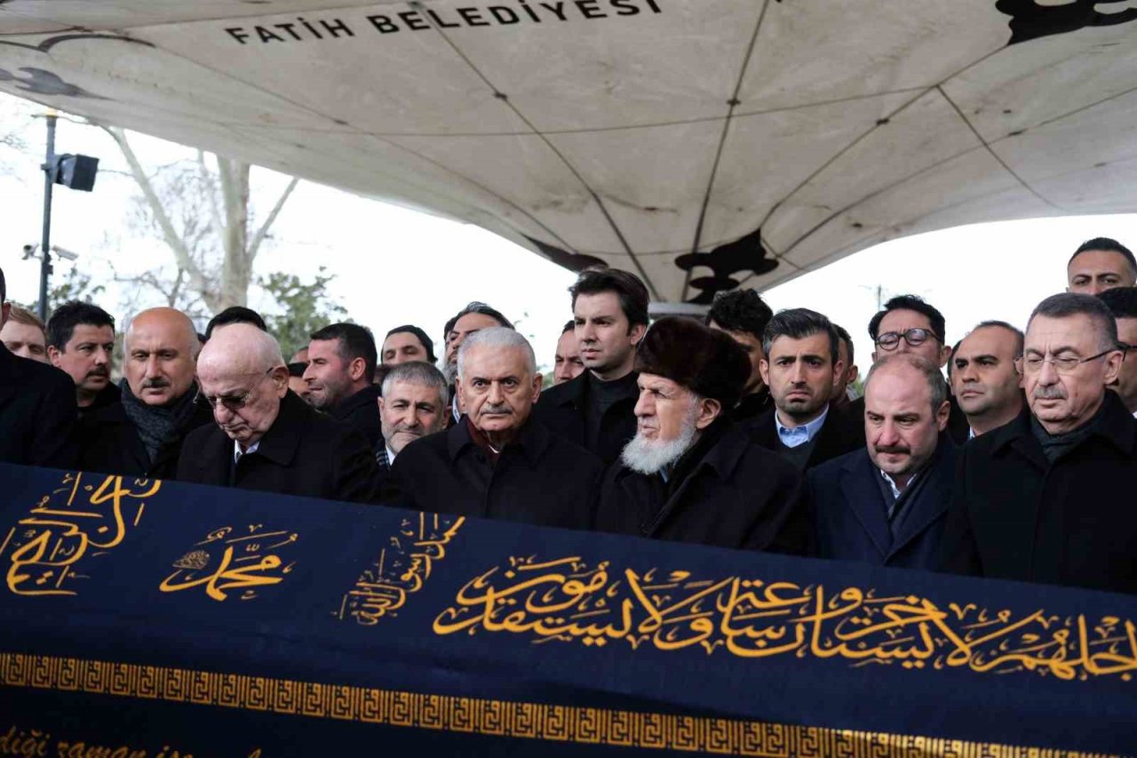 Bakan Varank’ın acı günü