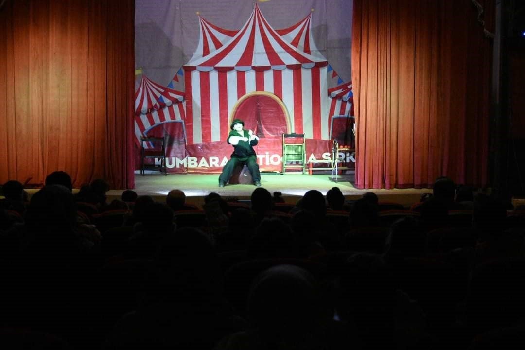 Yeter ki çocuklar mutlu olsun