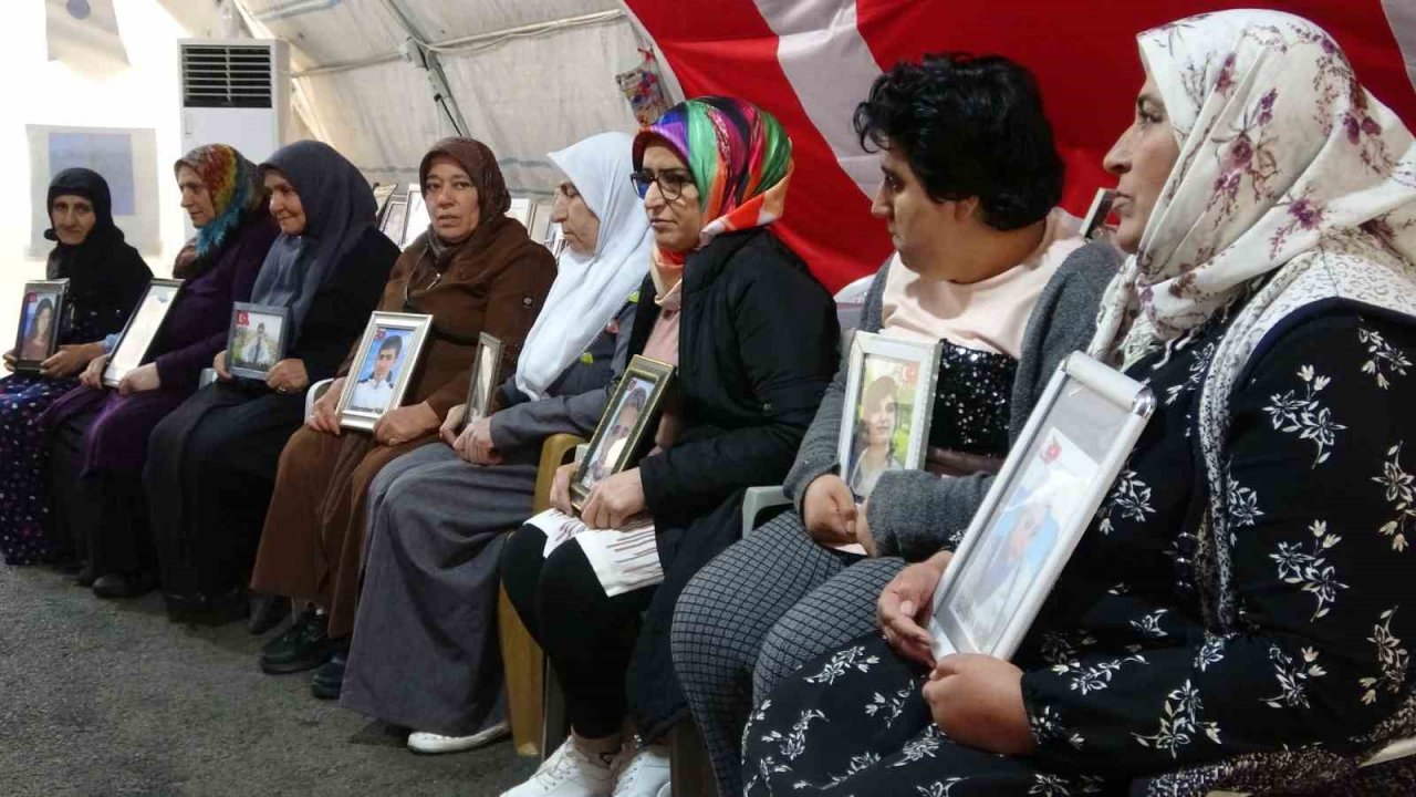 Aileler direniyor evlatlarını Kandil’den istiyor