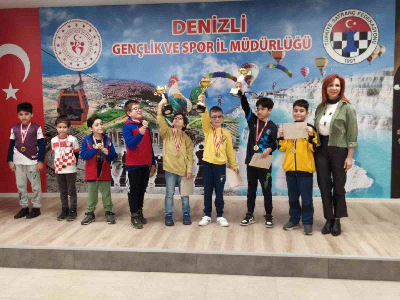 Hamleler sağlık çalışanları için yapıldı