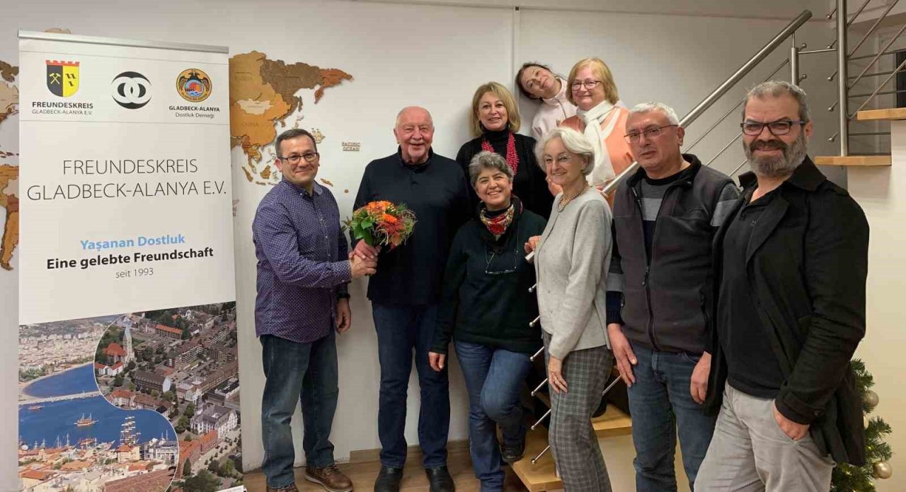 Kardeş şehir Gladbeck’ten Alanya Belediyesi’nin konteyner kampanyasına destek