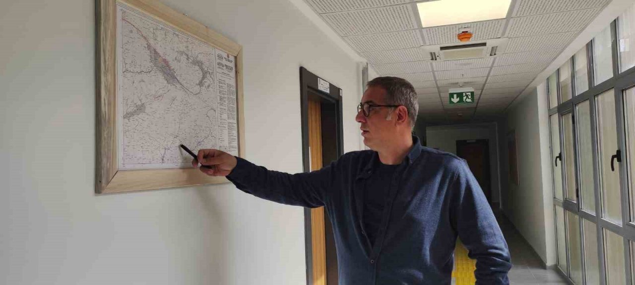 Doç. Dr. Sançar, Yedisu, Malatya, Ovacık ve Nazımiye faylarına dikkat çekti