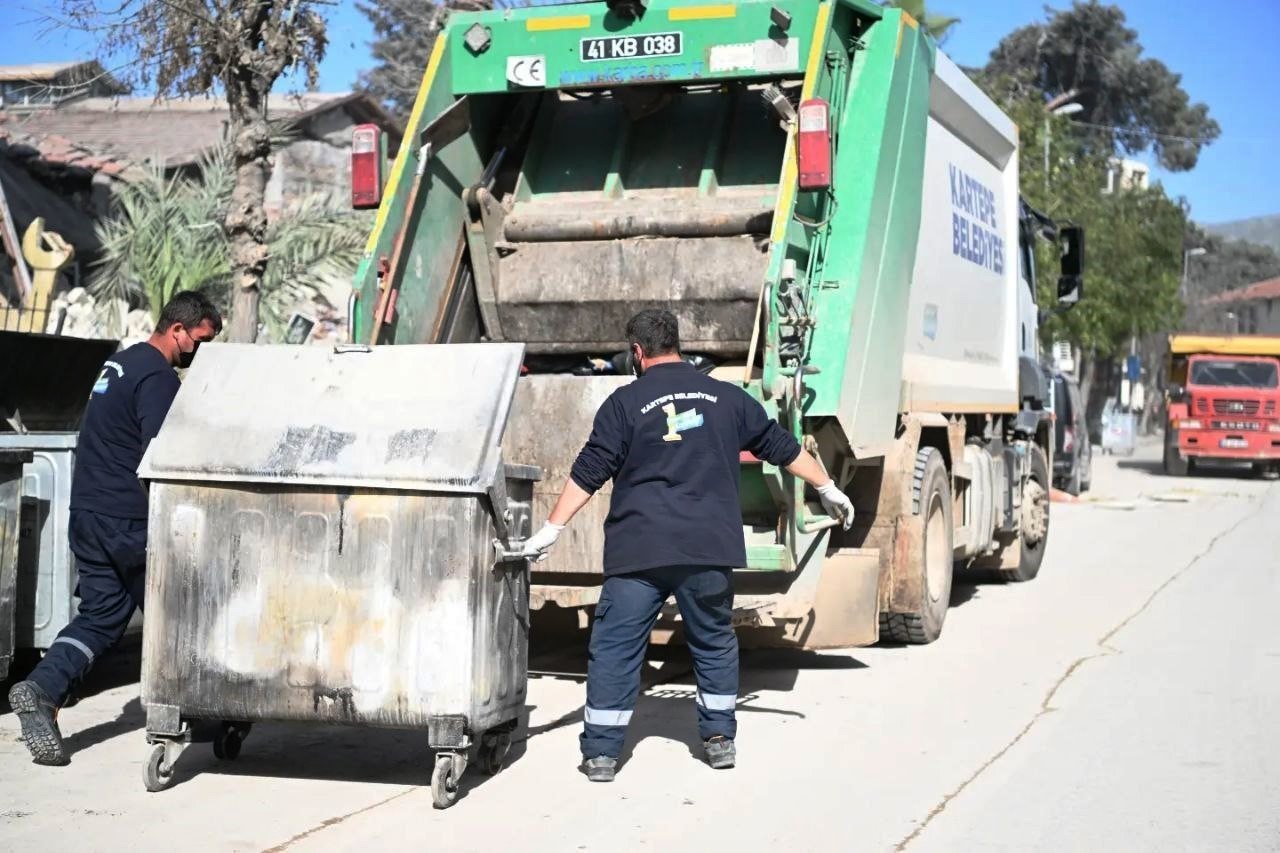 Kartepe Belediyesi Defne’de halk sağlığı için çalışıyor