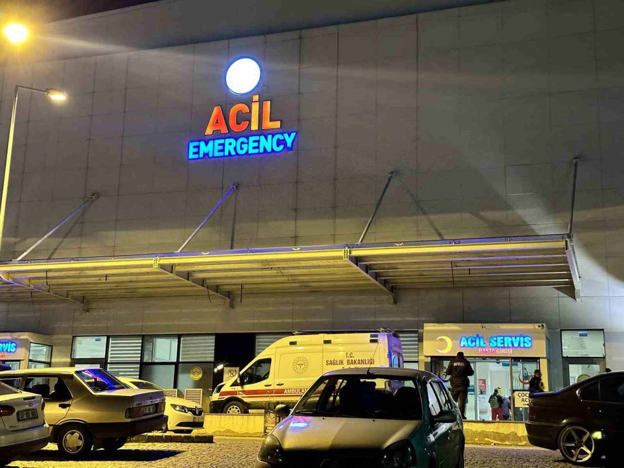 Restoranda çıkan silahlı kavga kanlı bitti