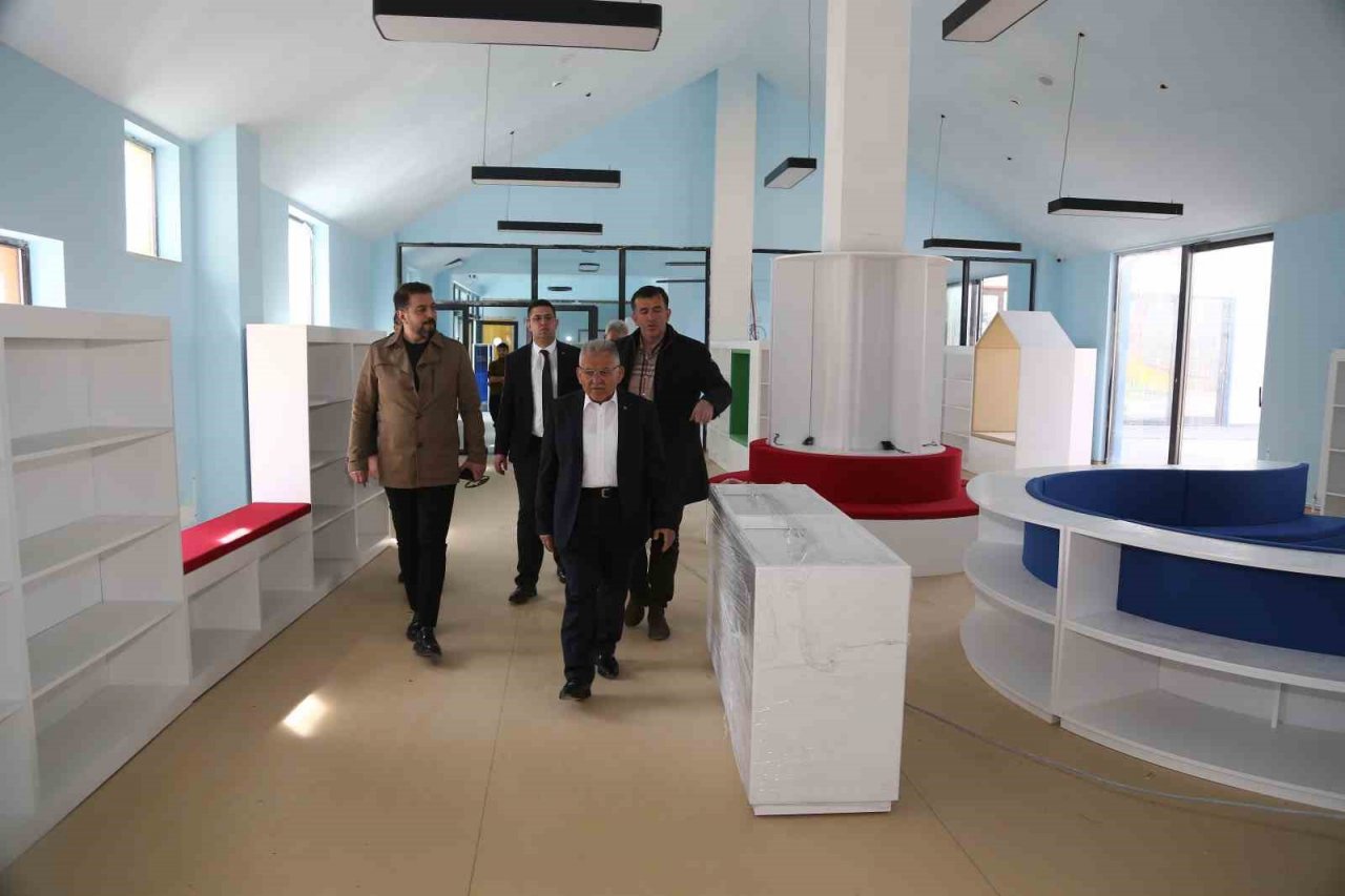 Başkan Büyükkılıç, Çocuk Kütüphanesi Ve Müzik Okulu Projesi’ni inceledi