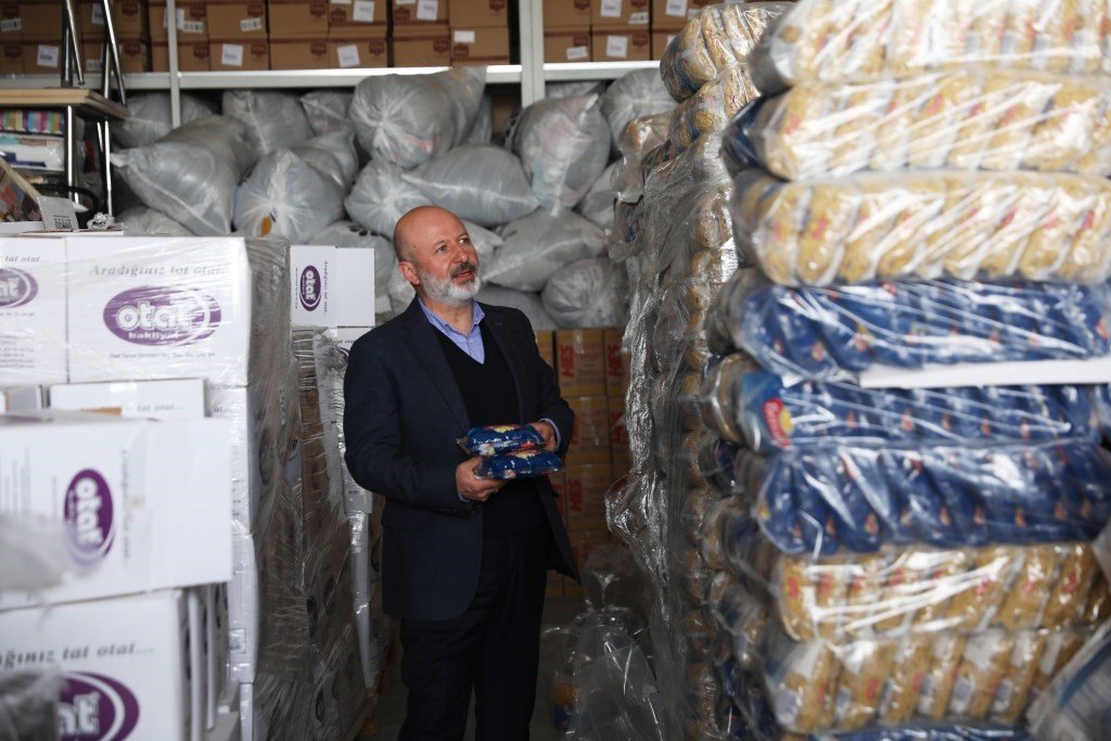 Kocasinan’da çalınmadık kapı, girilmedik gönül kalmıyor