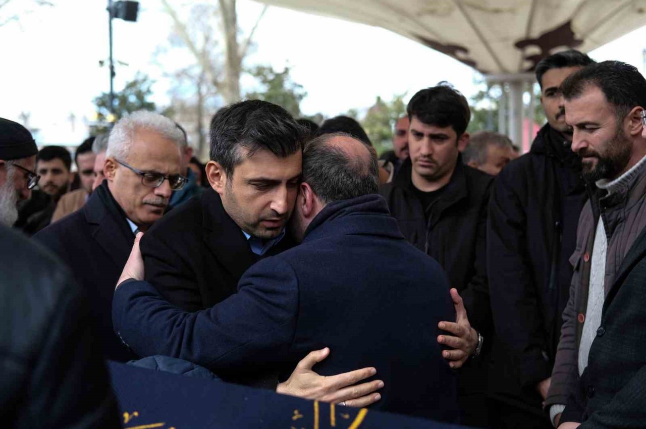 Bakan Varank’ın acı günü