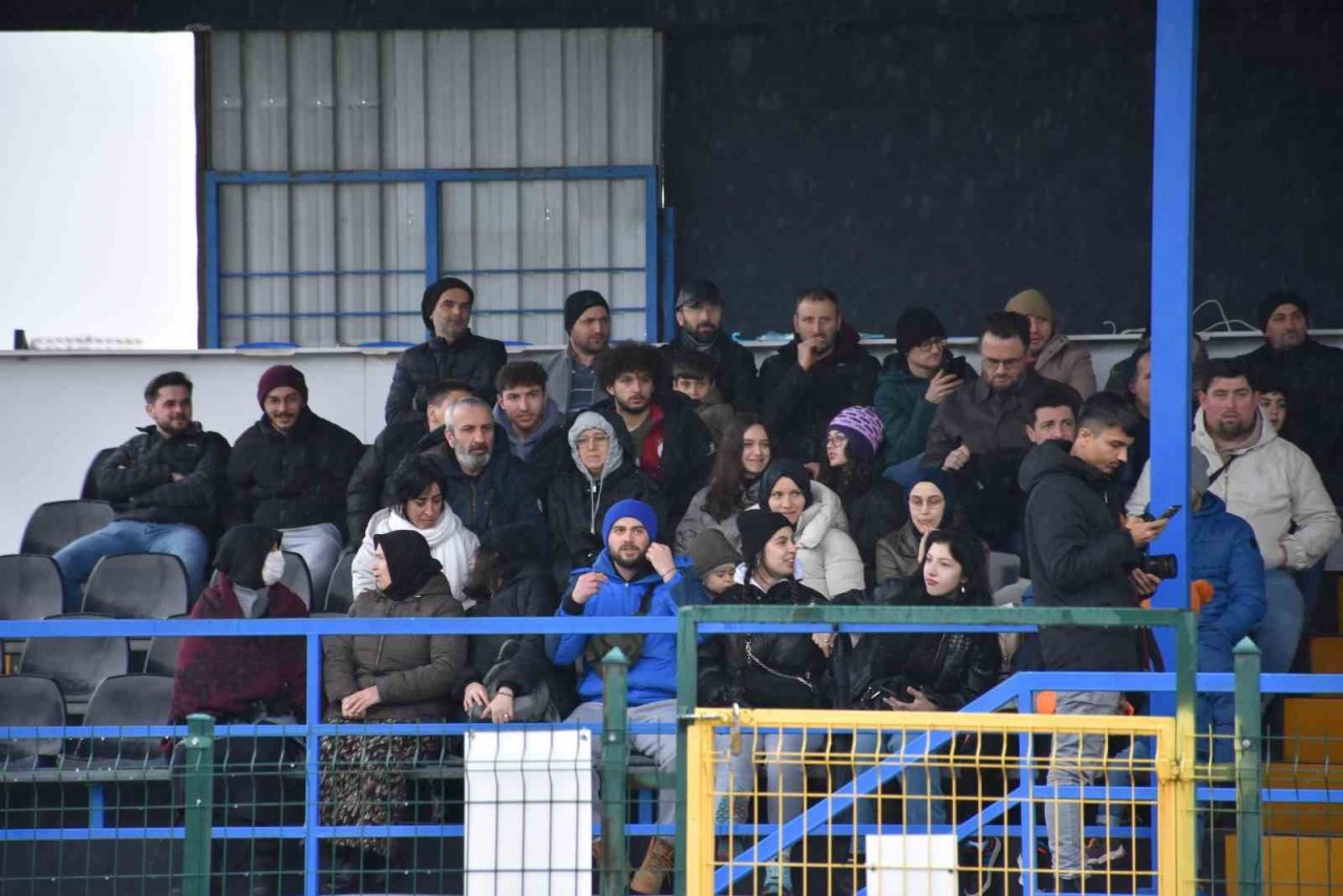 Bu maçın geliri depremzedelere bağışlanacak