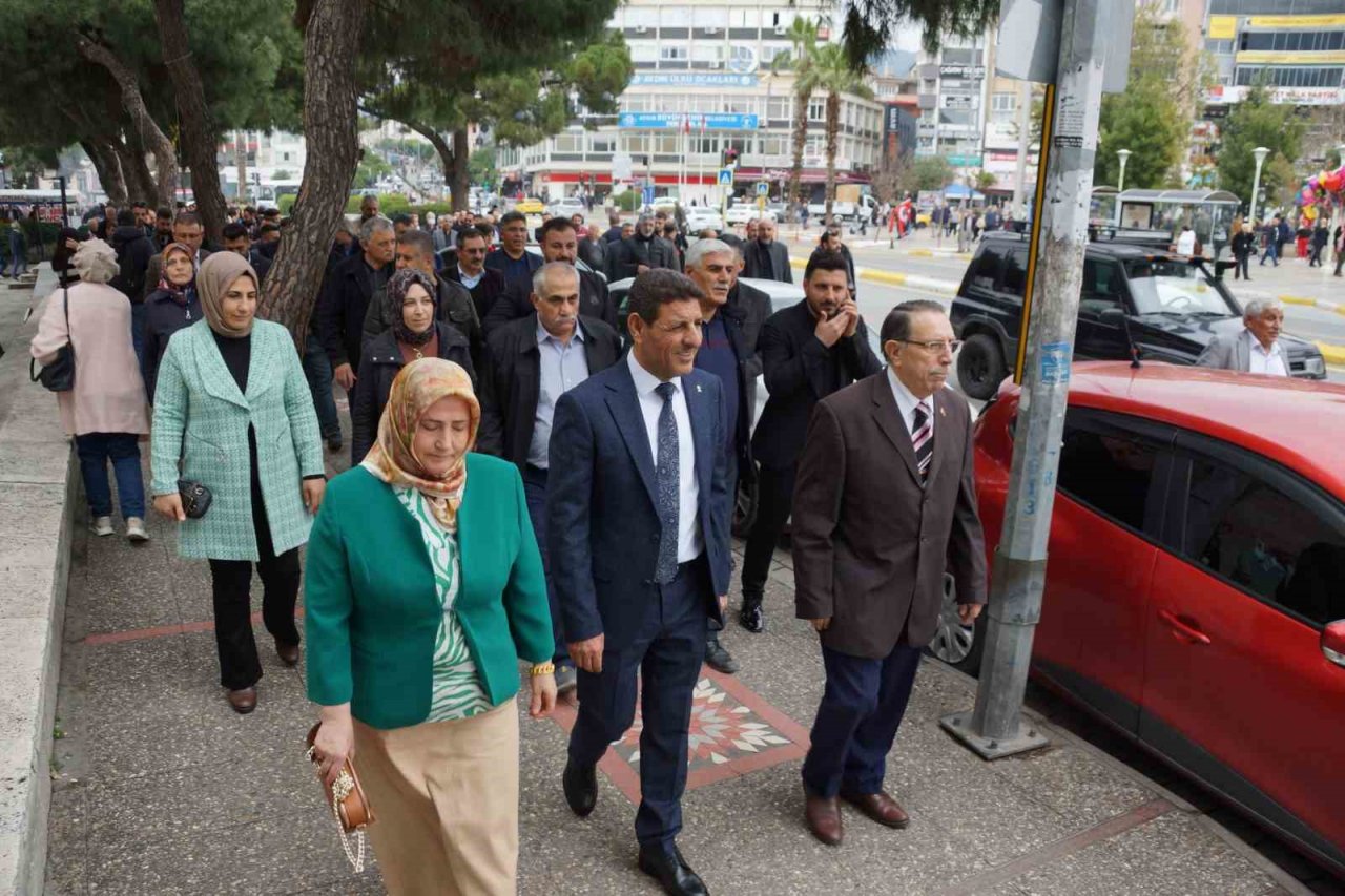 İş adamı Subaşı AK Parti’den milletvekilliği aday adaylığı başvurusu yaptı