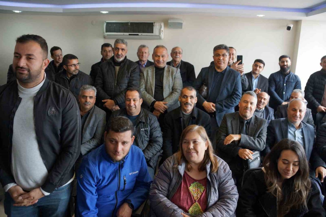 İş adamı Subaşı AK Parti’den milletvekilliği aday adaylığı başvurusu yaptı