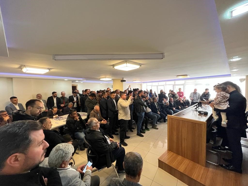 İş adamı Subaşı AK Parti’den milletvekilliği aday adaylığı başvurusu yaptı