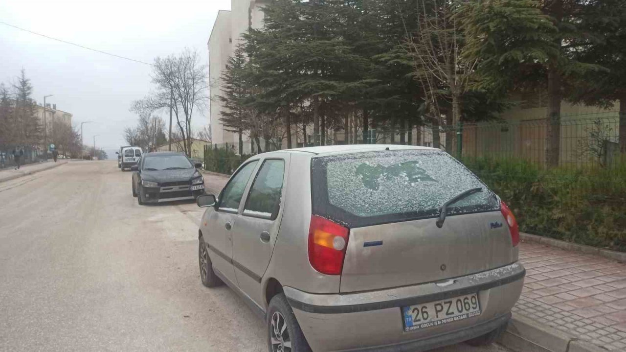 Yüksek kesimlere kar yağdı