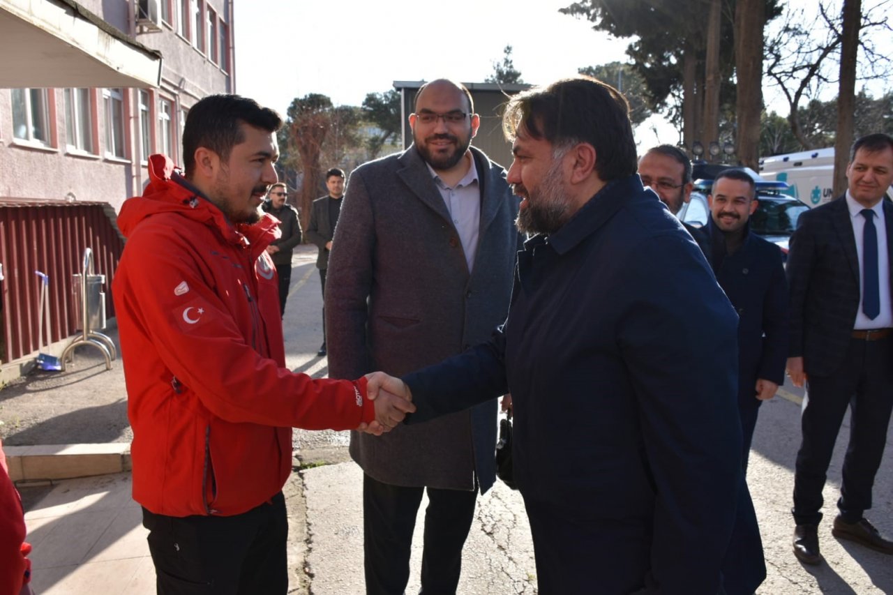 Başkan Başaran, “Sağlık çalışanlarımızın tıp bayramını kutluyorum”