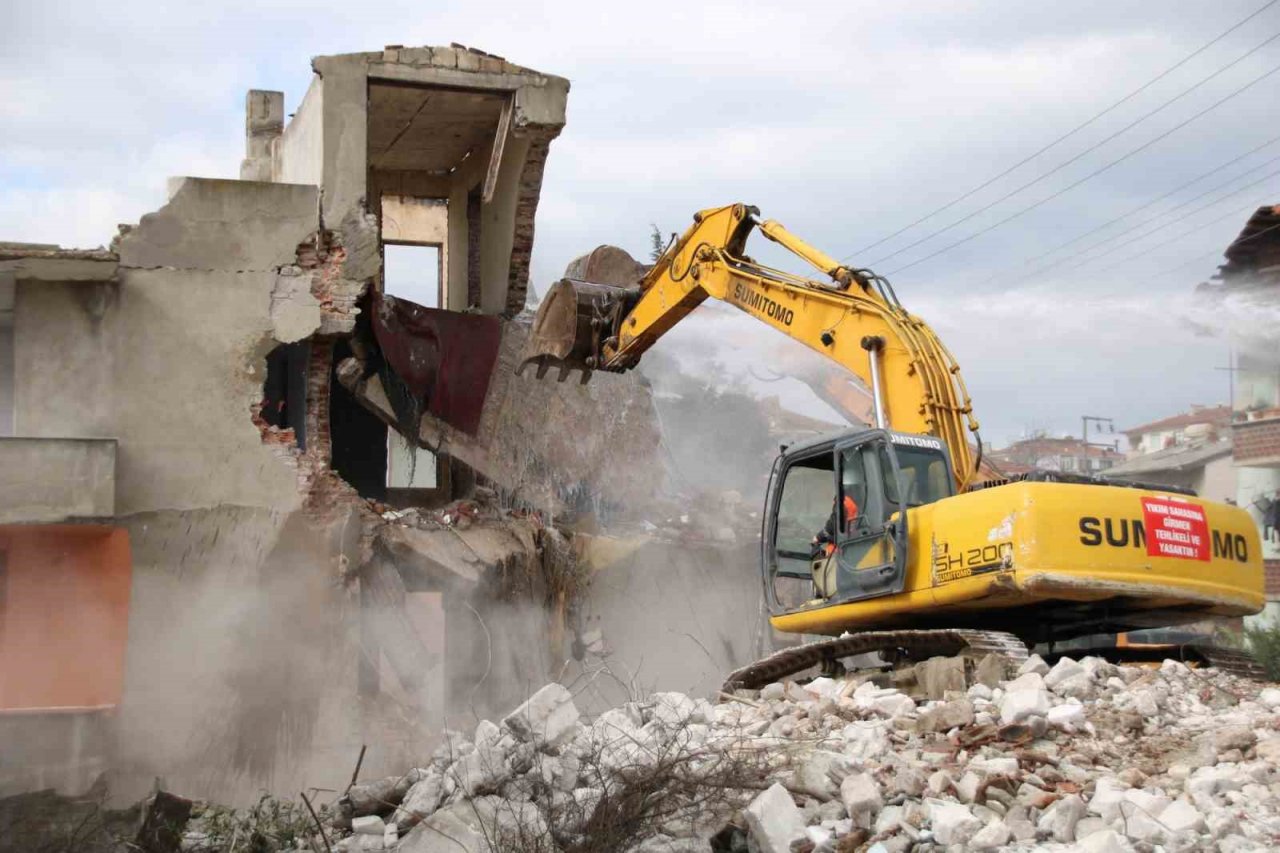 Deniz Mahallesi’nde dönüşüm başladı