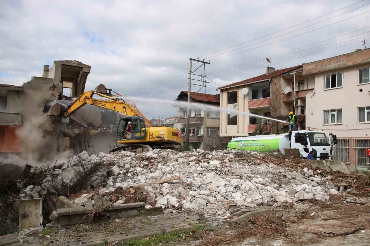 Deniz Mahallesi’nde dönüşüm başladı