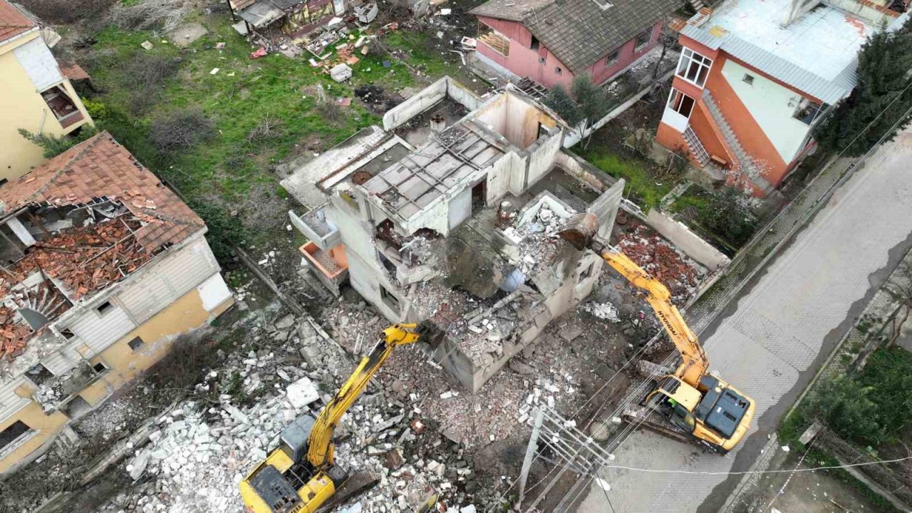 Deniz Mahallesi’nde dönüşüm başladı