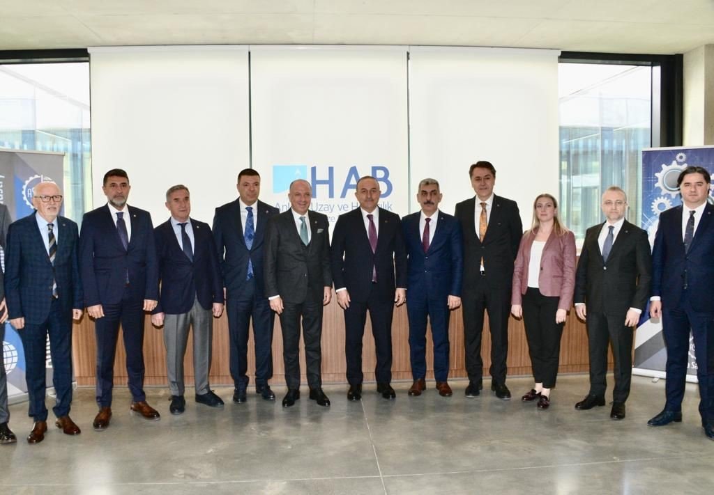 Bakan Çavuşoğlu ASO Yönetim Kurulu Toplantısına katıldı