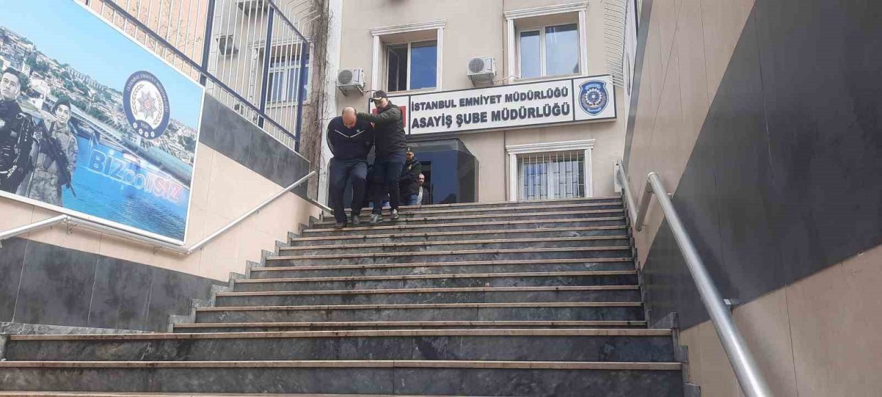 İranlı sahte polisler turistin parasını böyle gasp etti