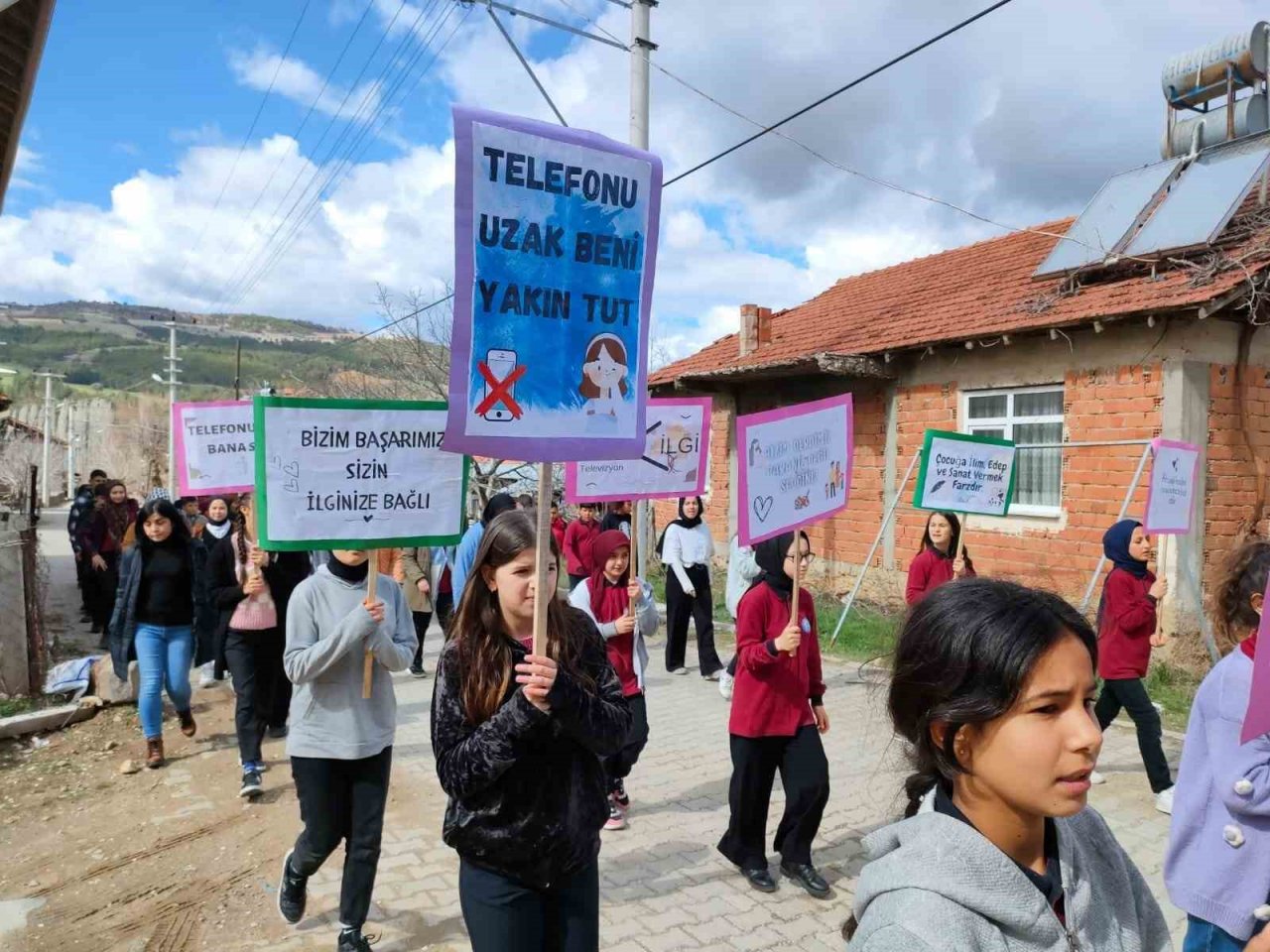 Gediz Gölcük Ortaokulunda ’Harezmi Eğitim Modeli’ uygulaması