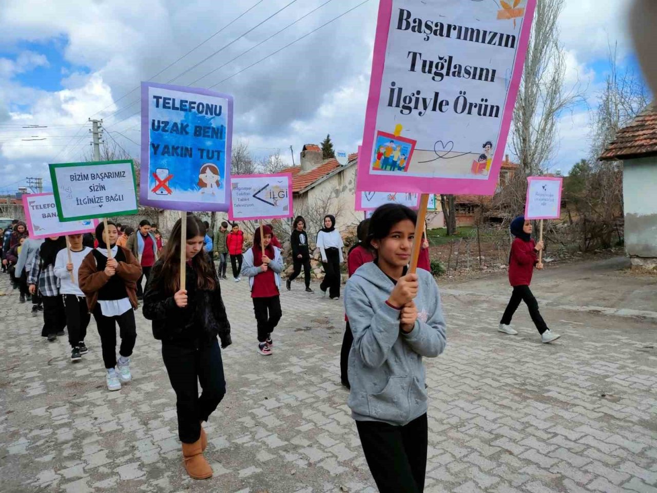 Gediz Gölcük Ortaokulunda ’Harezmi Eğitim Modeli’ uygulaması