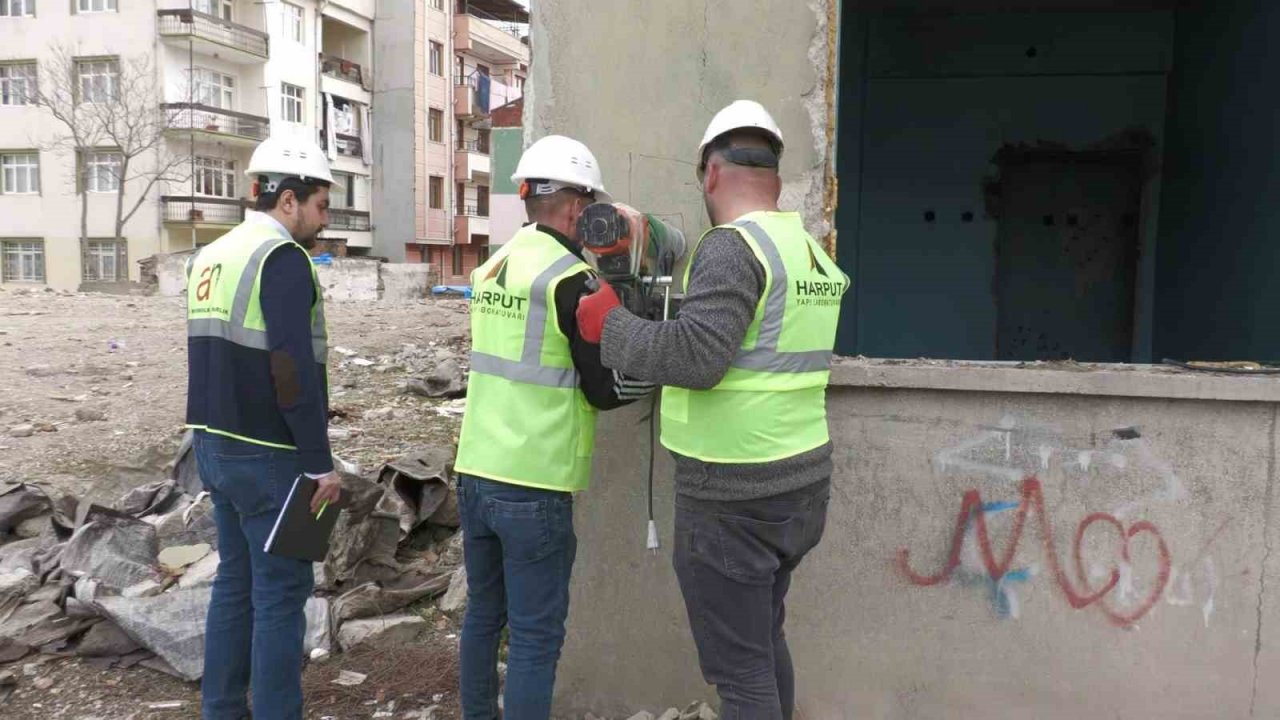 İnşaat Yüksek Mühendisi Çakırcıoğlu, “Binanın hasarlı olup olmadığını anlamak için her şartta karot alınması gereklidir”