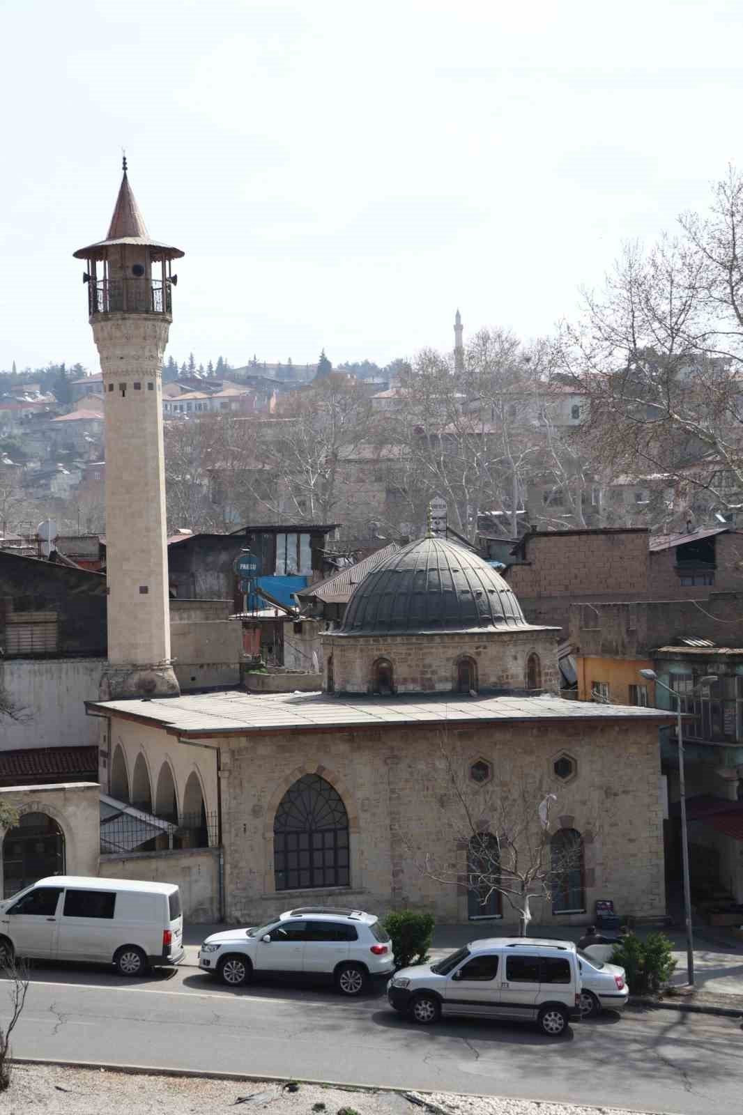 Kayseri Büyükşehir, Kahramanmaraş’taki tarihi camiyi restore edecek