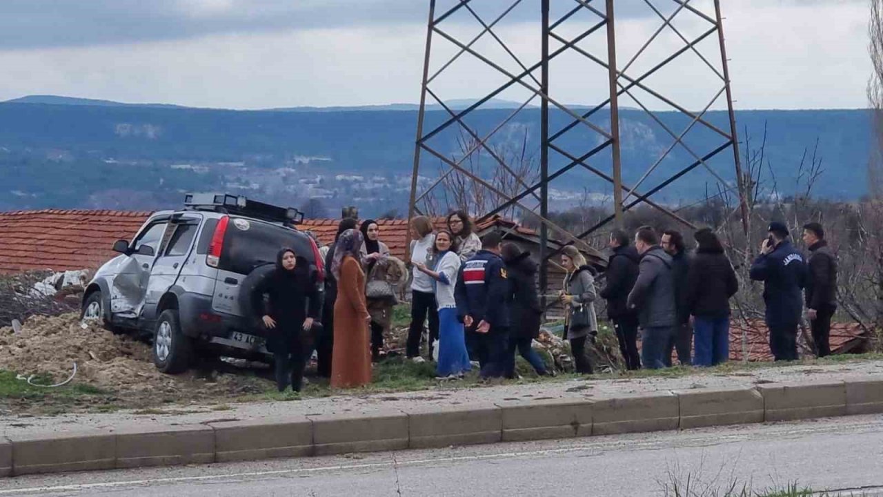 Kütahya Domaniç’te trafik kazası: 7 yaralı