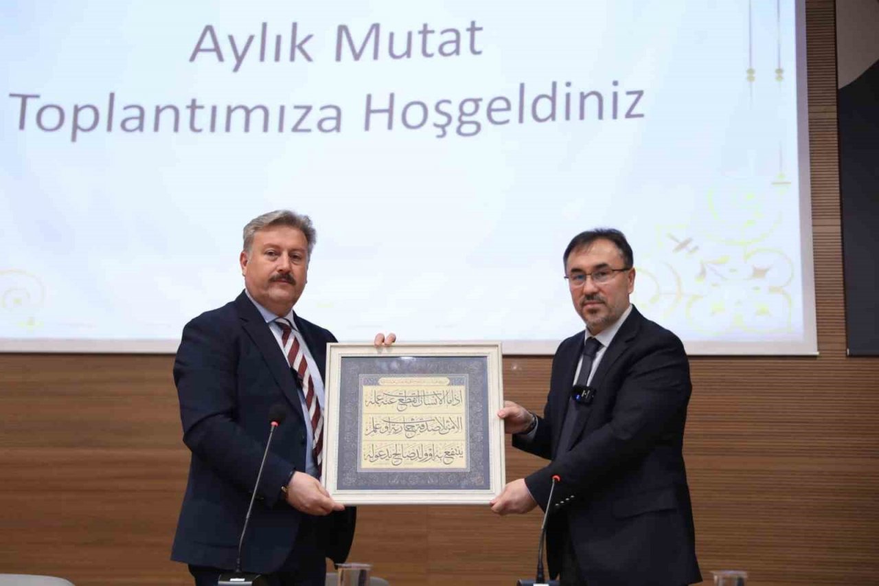 Başkan Palancıoğlu, Melikgazi Müftülüğü’nün aylık değerlendirme toplantısına katıldı