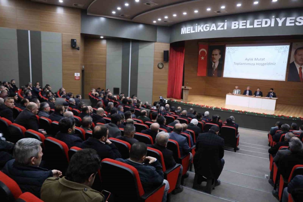 Başkan Palancıoğlu, Melikgazi Müftülüğü’nün aylık değerlendirme toplantısına katıldı