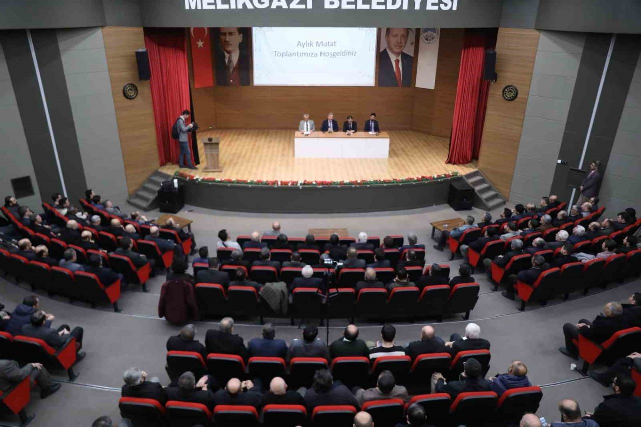 Başkan Palancıoğlu, Melikgazi Müftülüğü’nün aylık değerlendirme toplantısına katıldı