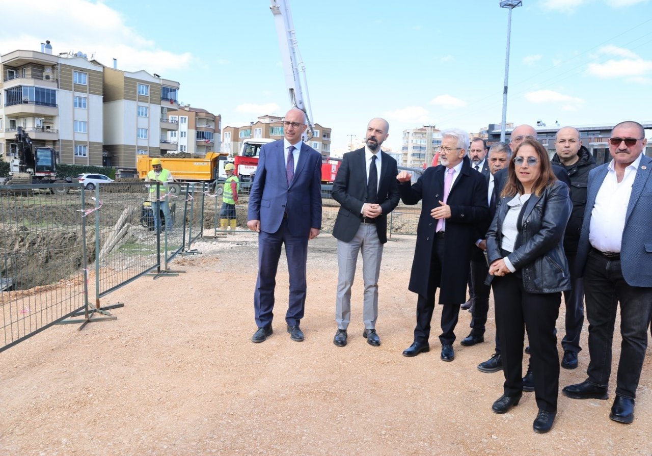 Nilüfer’de Dr. Refik Saydam Sağlıkçılar Parkı’nın temeli atıldı