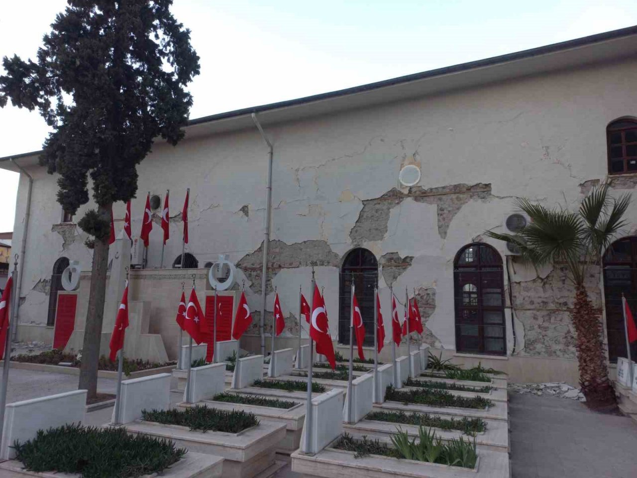 133 yıllık Envar-ül Hamit Camii aslına uygun olarak restore edilecek