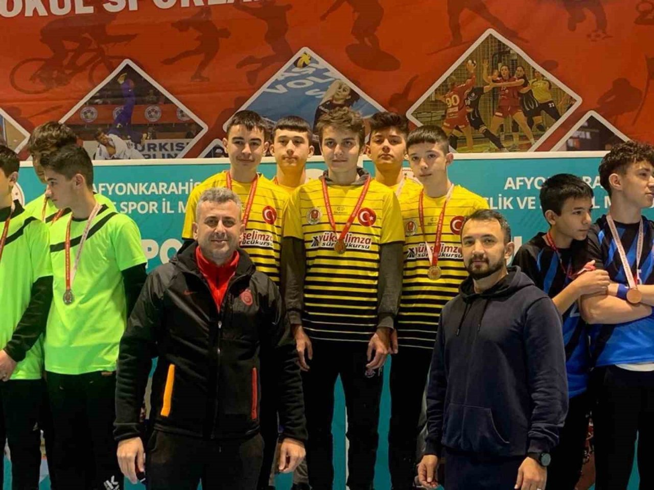 Sandıklılı öğrencilerin oryantiring başarısı