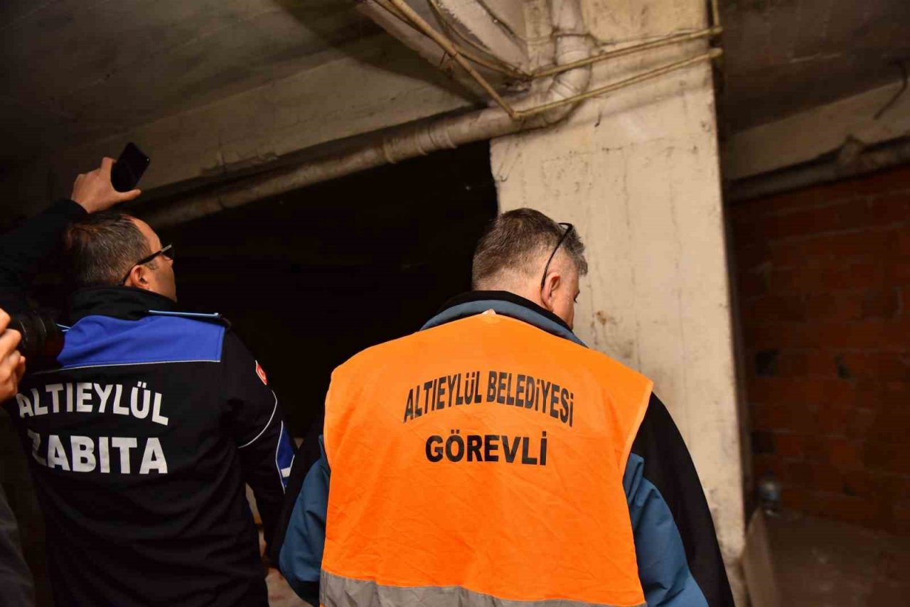 Altıeylül’de bina denetimleri başladı