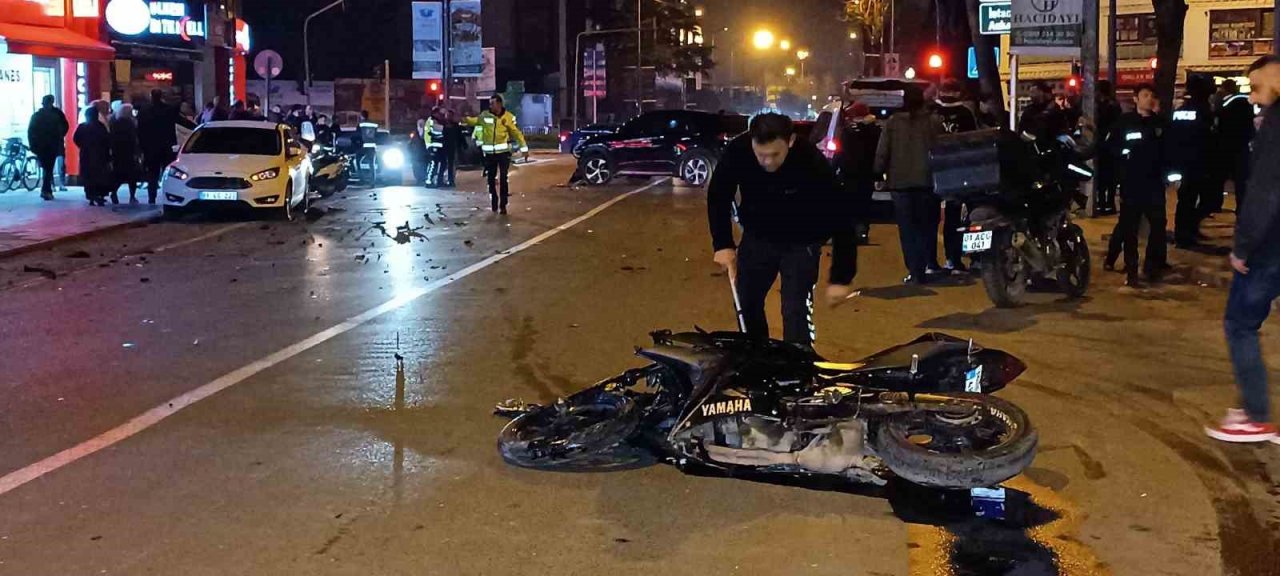 Motosiklet ile arazi aracı çarpıştı: 1 yaralı