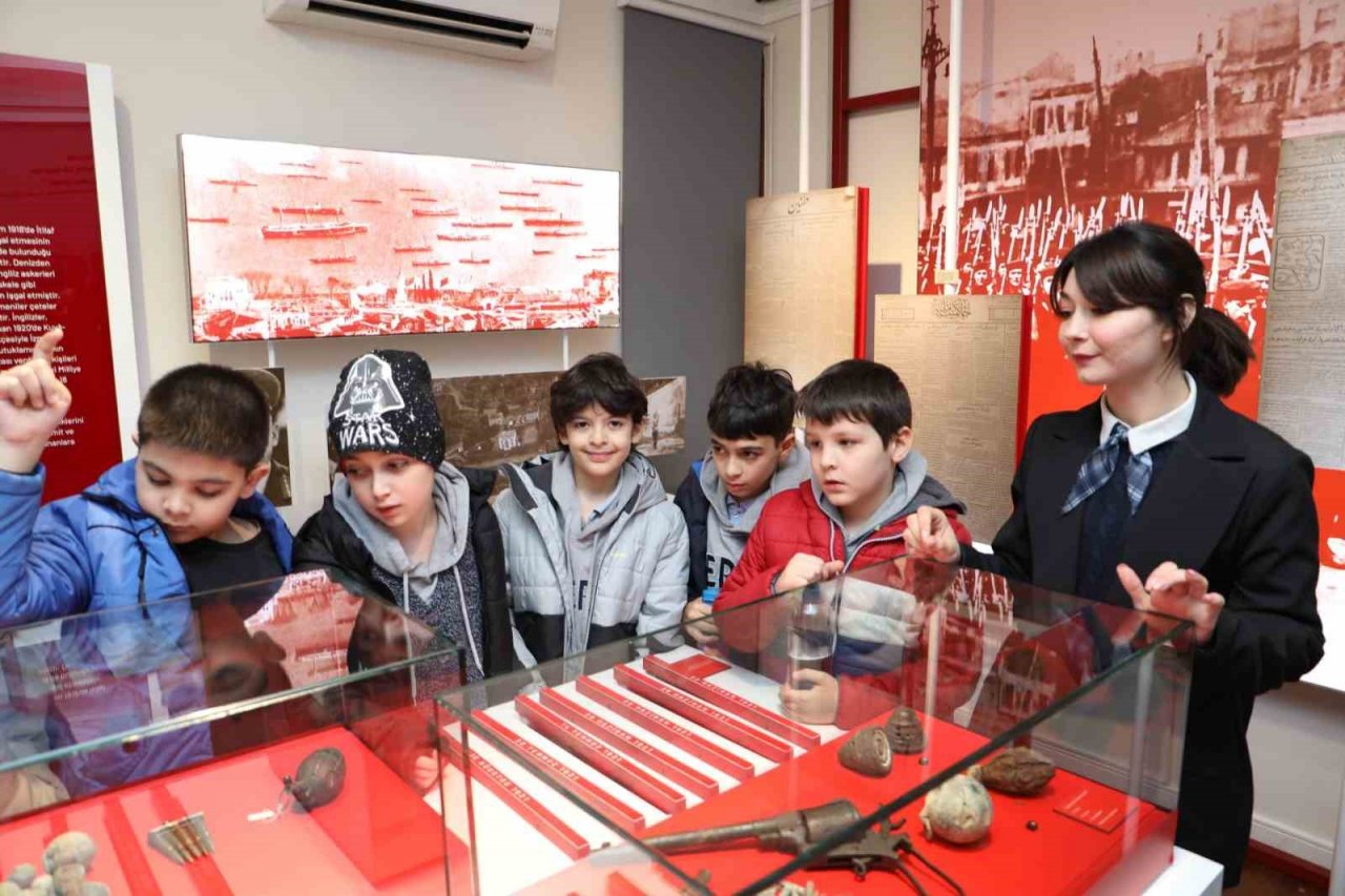 Öğrenciler Atatürk ve Milli Mücadele Anı Evi’nde bir araya geldi