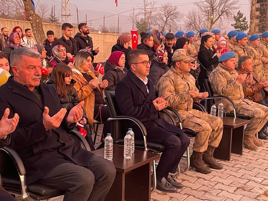 Kağızman’da komandolar El-Bab’a dualarla uğurlandı