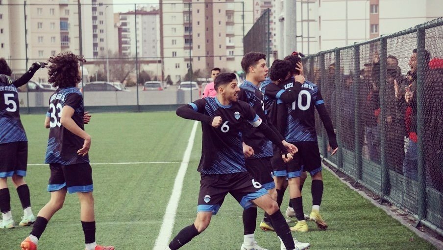 Kayseri Atletikspor’da büyük sevinç