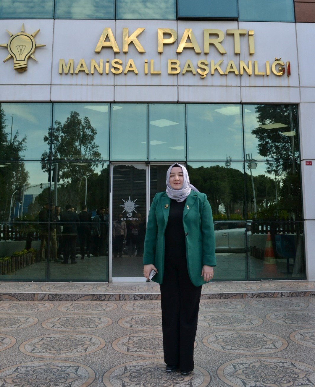 Uzman doktor Kübra Dindar Demiray AK Parti’den aday adayı oldu