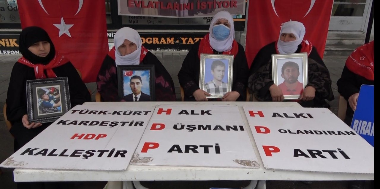 Muşlu anneler eylemlerine devam etti