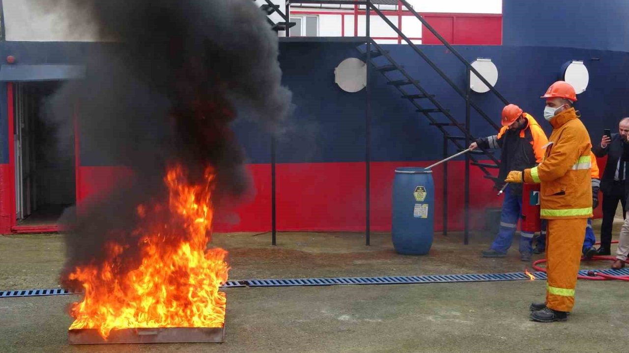 Midyeden yangın söndürücü toz ürettiler