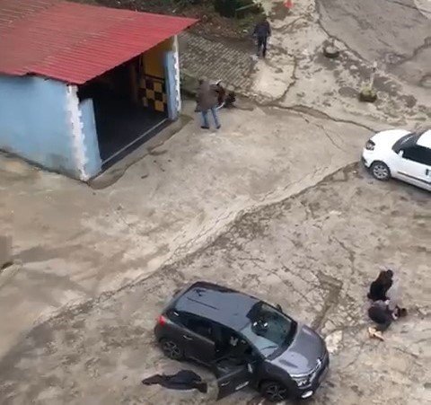 Arkadaşının ehliyeti ile araç kiralayarak defalarca trafik cezası yiyince olanlar oldu